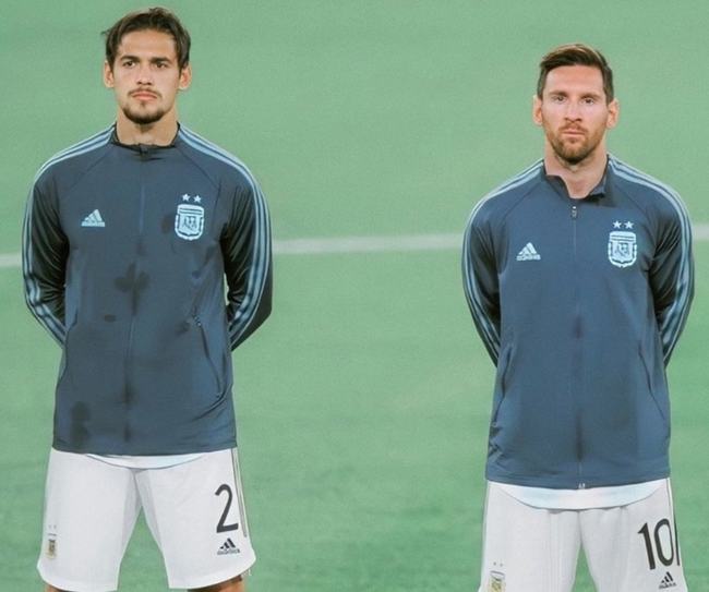 鲁尔：多特尚未联系昆滕-廷贝尔，球员在规划下一步生涯