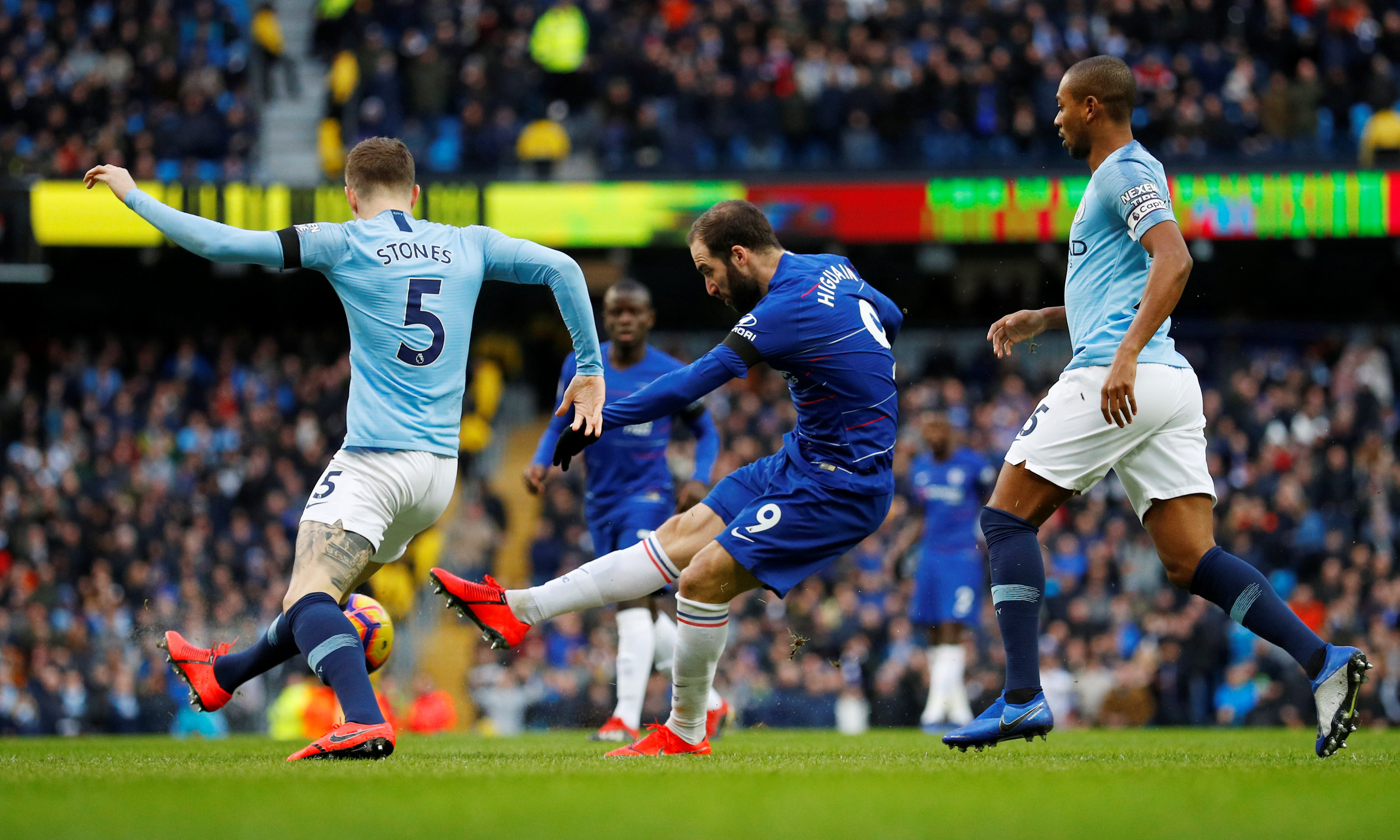 沃勒尔：维尔茨在英超被批评很正常，他不会因此迷失方向