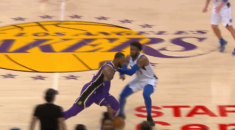 [NBA]库里伤退巴特勒三双 勇士险胜猛龙