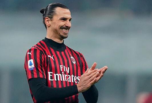 跟队记者：普利希奇将缺战拉齐奥；米兰夏窗问过马特塔但太贵