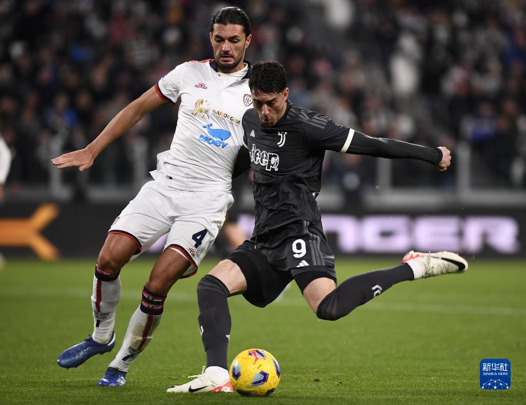 日职联半场：莱奥建功，知念庆破门被吹，鹿岛1-0横滨水手