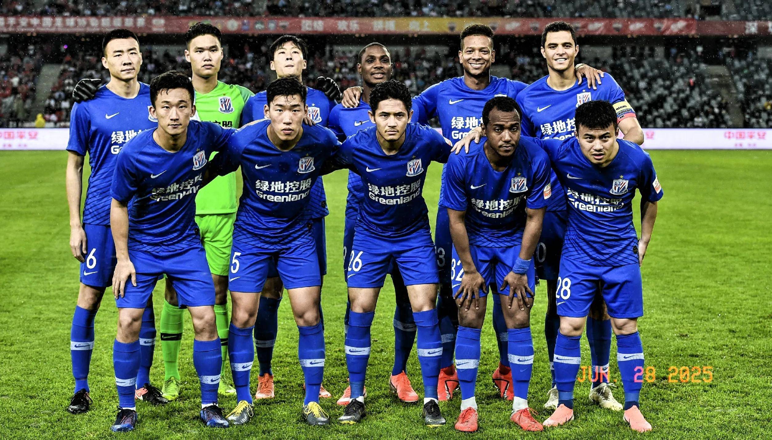 朗斯力压大巴黎，持续领跑法甲积分榜，萨热打造铁血球队