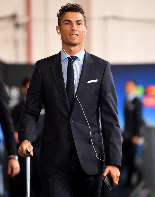 巴萨迎战贝蒂斯！五连胜后的关键一战，领头羊能否延续辉煌？